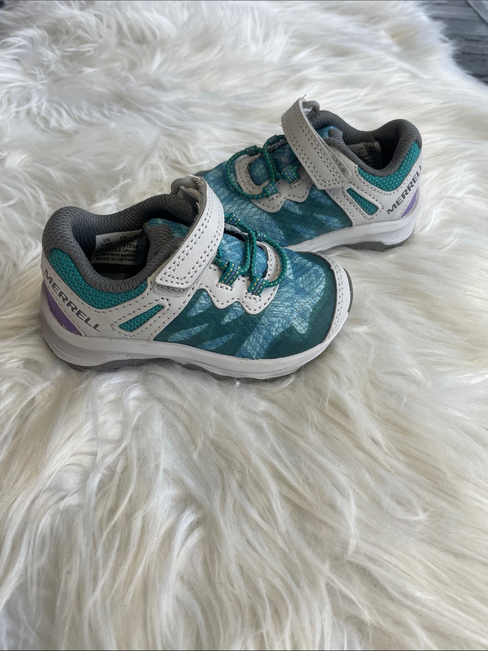 Merrell Kids' Nova 2 Teal and White Active Sneakers